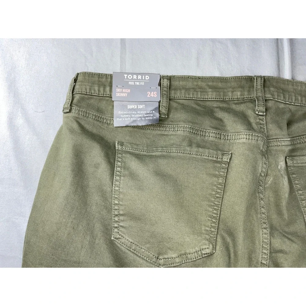 Torrid Sky High Skinny Super Soft Sateen Moto Jeans. Olive, Women's Plus 24S. - Picture 5 of 5